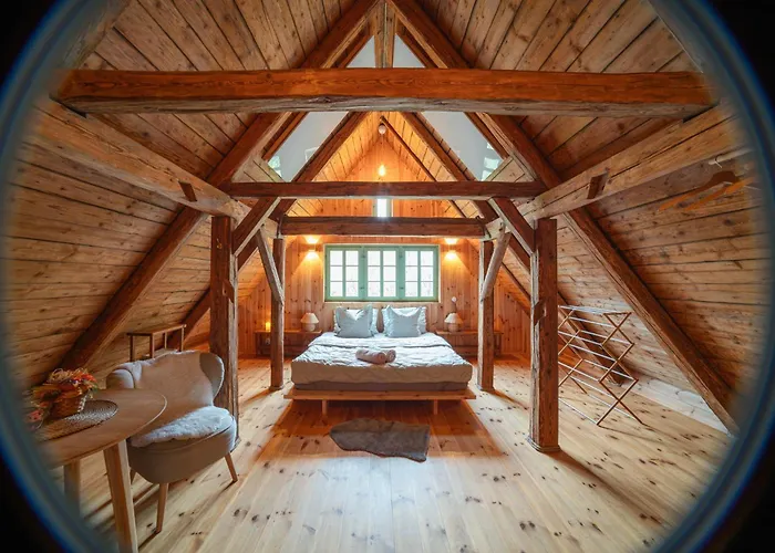 Enjoy Cozy Home Hills & Forest & Views & Gardens & Sauna Whirlpool Bath