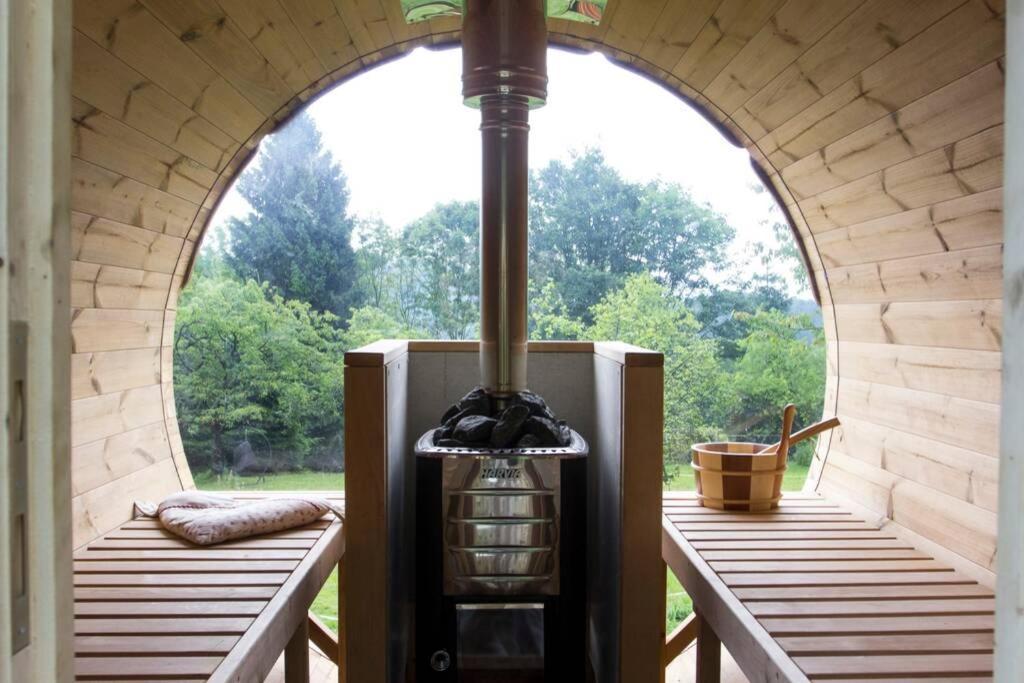 Apartment Enjoy Cozy Hills & Forest & Views & Gardens & Sauna Whirlpool Bath *