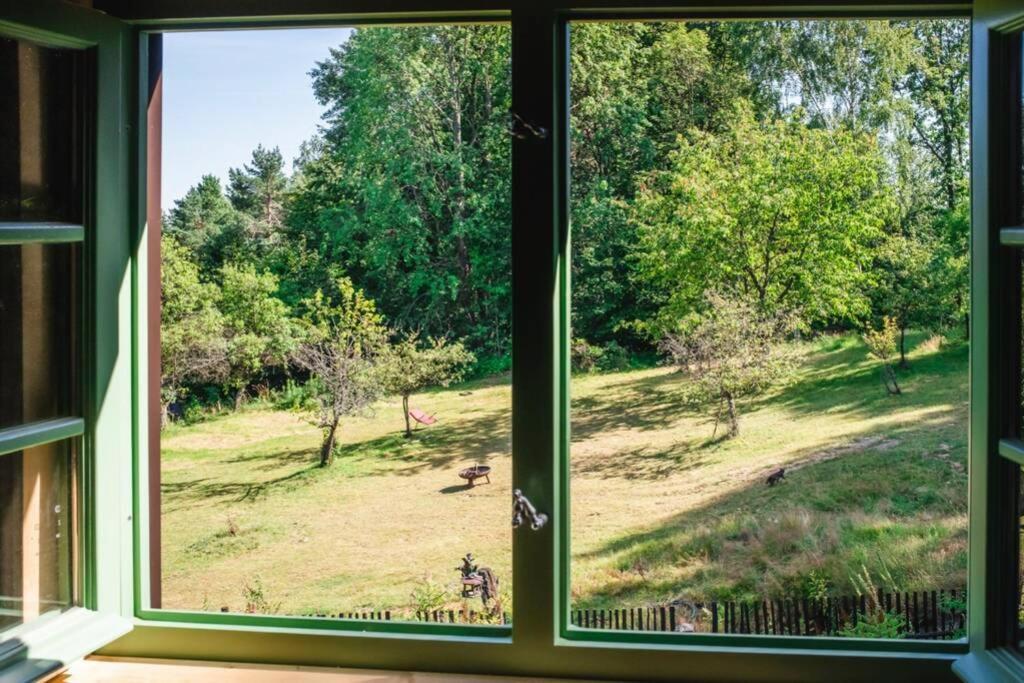 Enjoy Cozy Hills & Forest & Views & Gardens & Sauna Whirlpool Bath Jablonné v Podještědí