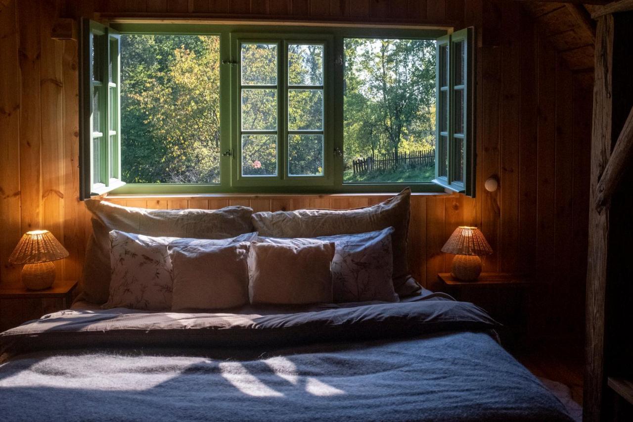 Enjoy Cozy Hills & Forest & Views & Gardens & Sauna Whirlpool Bath *